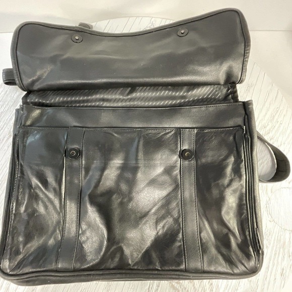 Black Leather Messenger Bag Magnetic Snap Button Close Shoulder Strap - Picture 5 of 16